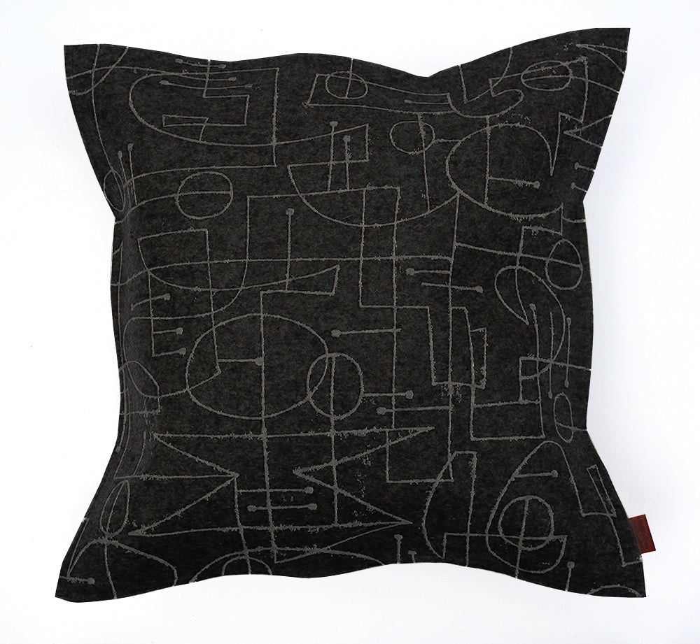 Cushion Merino Wool Felt 'Chalkline' Grey on Charcoal