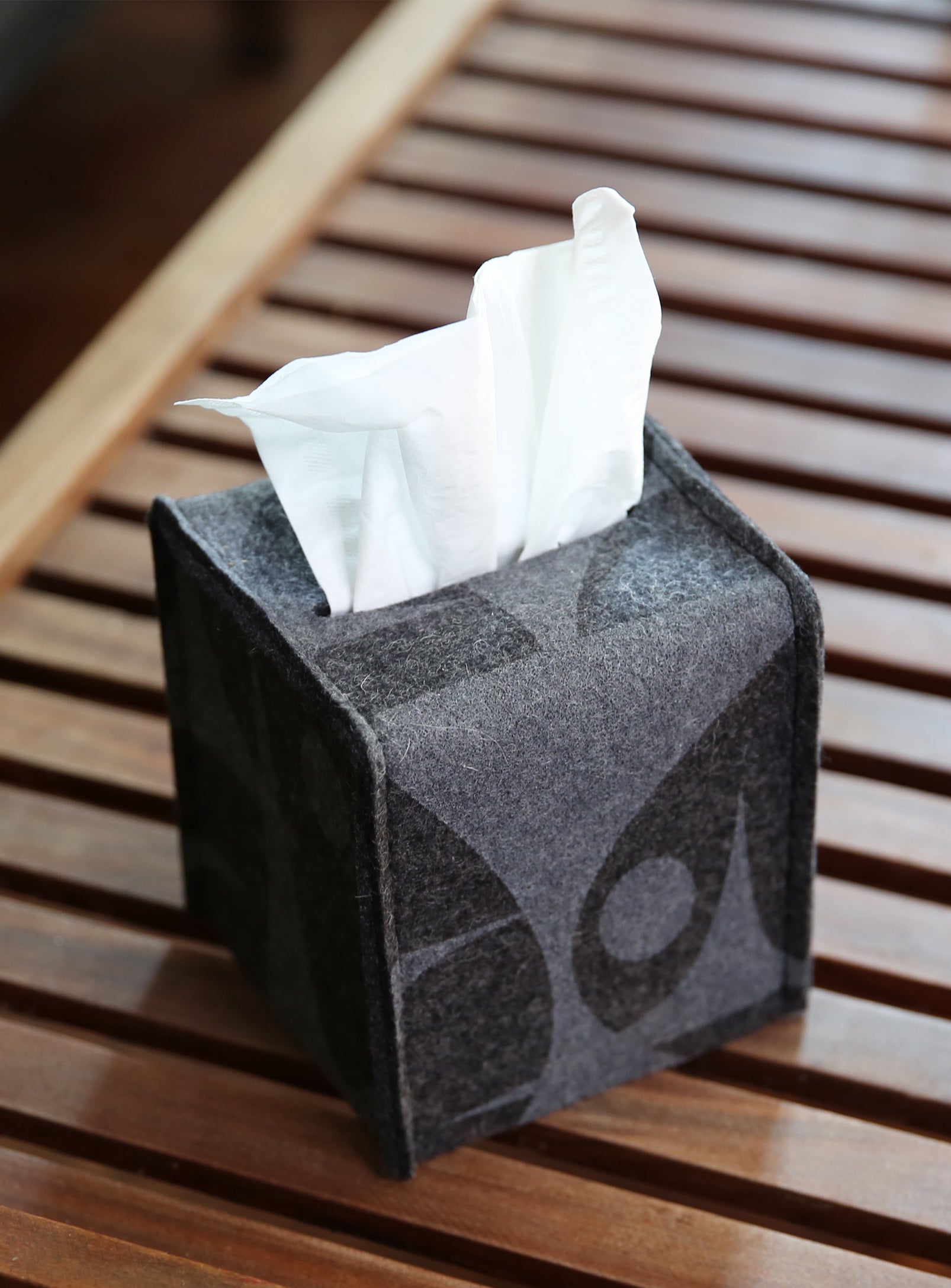 Tissue Box Cover GeoJazz Charcoal – Lorraine Tuson