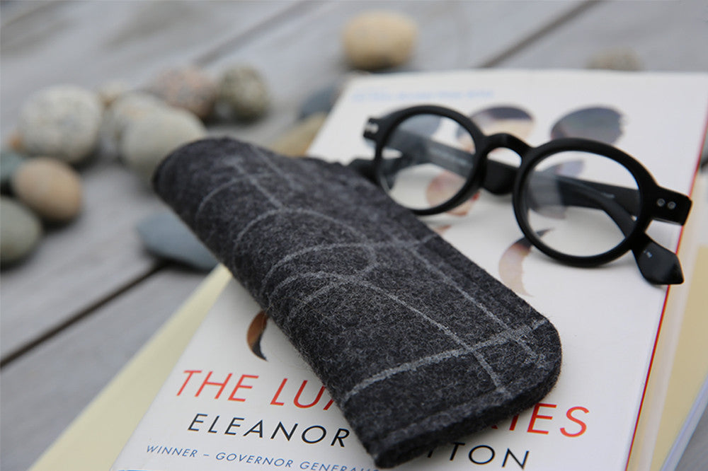 Glasses case soft felt eco-friendly handmade and perfect to protect lenses.
