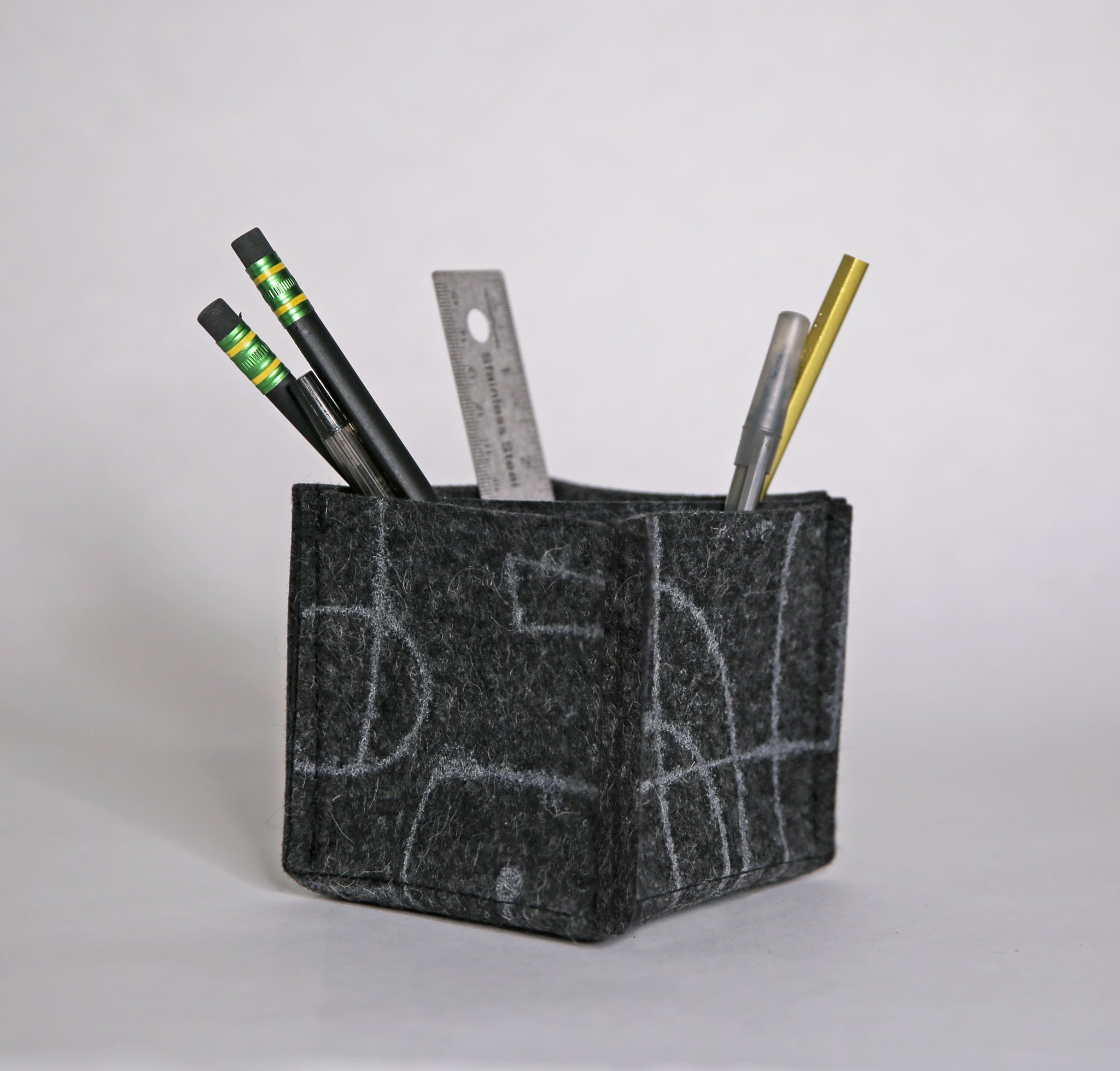 Pen/Pencil Desk Organizer Merino Wool Felt Chalkline Charcoal